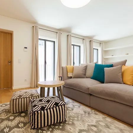 Flh Amazing Bairro Alto Flat * Лиссабон